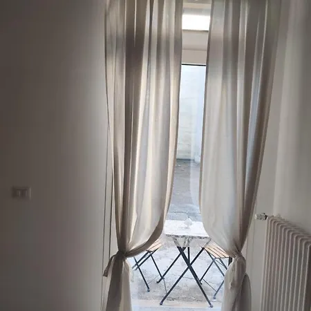 Casa Bianca بيت للعطل كونفيرسانو
