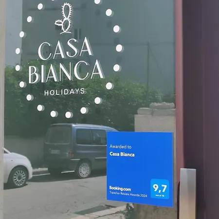 Casa Bianca بيت للعطل